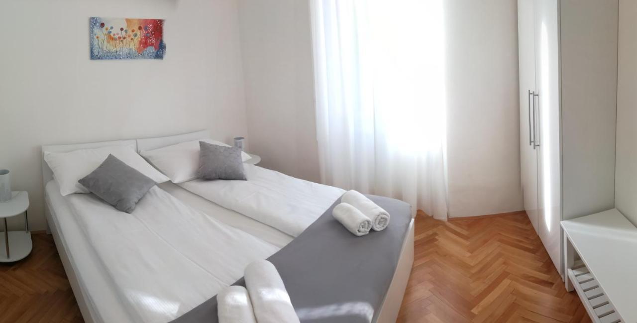Apartments B&M Sežana Zewnętrze zdjęcie